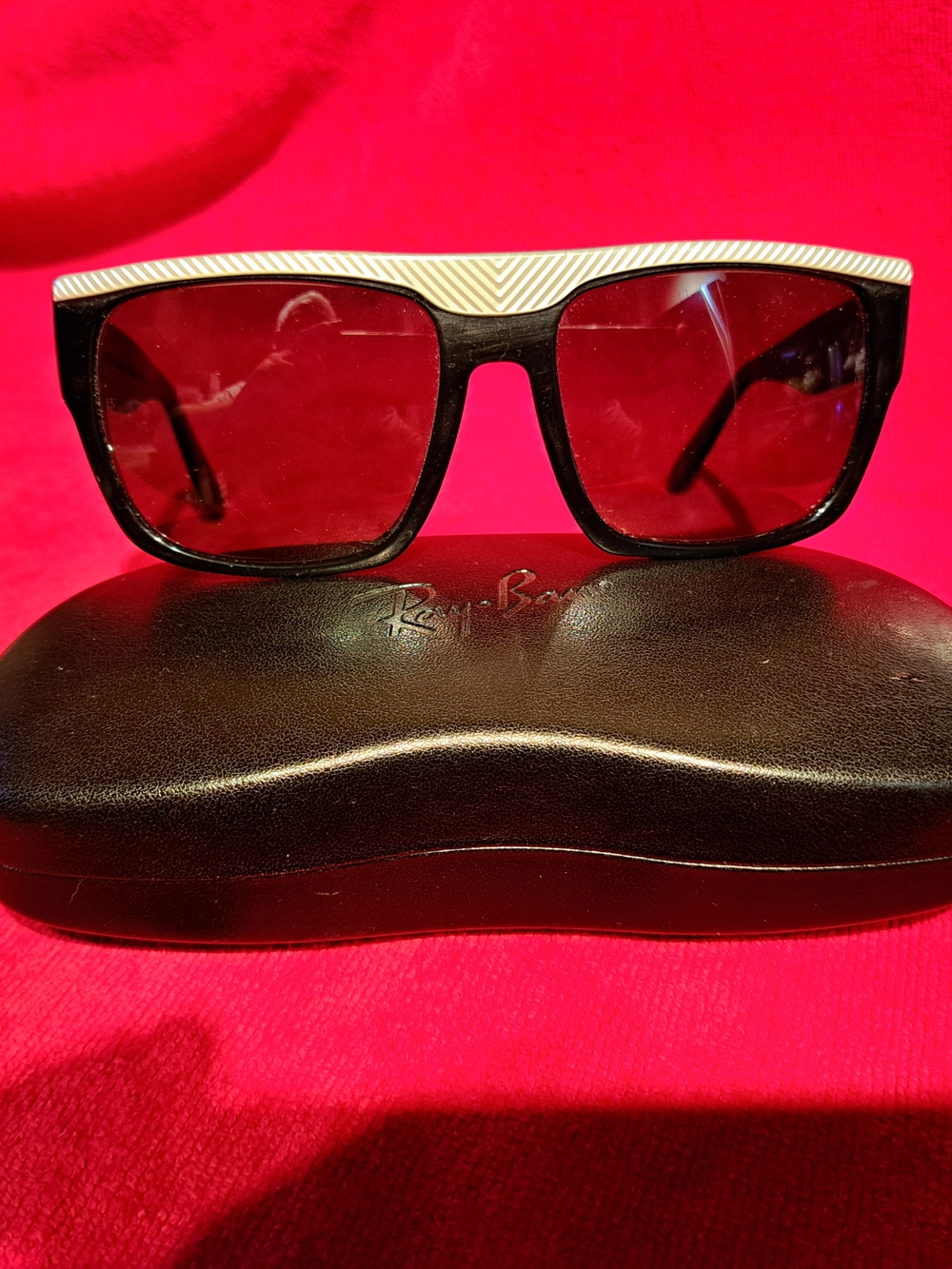 Ray-Ban Black Sunglasses with White Chevron Brow